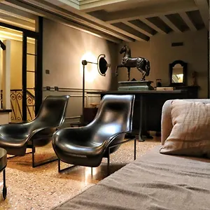 Maison Matilda - Luxury Maison d'hôtes