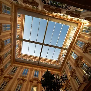 Grand Piazza Borsa Italien